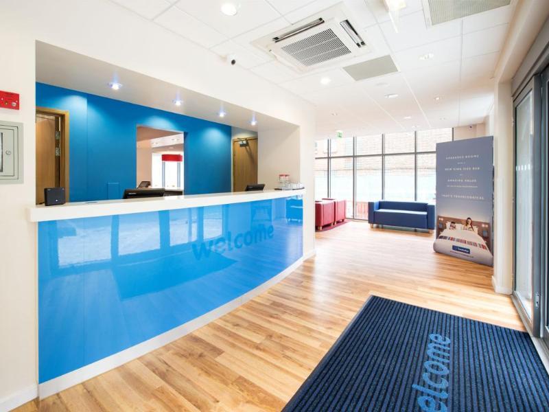 Travelodge London Greenwich High Road Ngoại thất bức ảnh